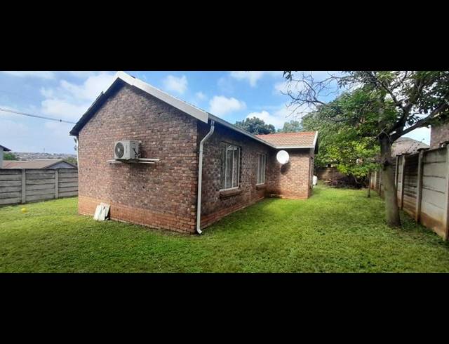 3 BEDROOM PROPERTY TO RENT IN HEUWELOORD